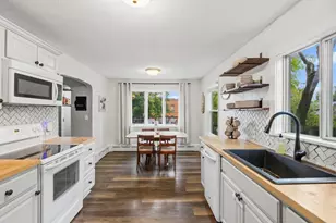 992 McLean Ave, Saint Paul, MN 55106 - Photo 8