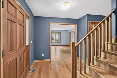 4840 Sparrow Road, Minnetonka, MN 55345 - Photo 2