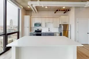 700 S 4th St, Minneapolis, MN 55415 - Photo 1