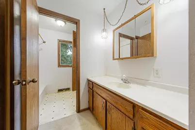 1513 Eisenhower Court, Northfield, MN 55057 - Photo 14