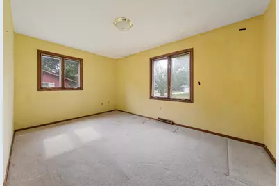 1513 Eisenhower Court, Northfield, MN 55057 - Photo 16