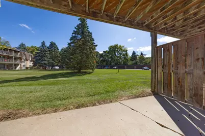 2007 E 122nd Street #B5, Burnsville, MN 55337 - Photo 12