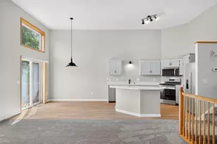 22413 Evergreen Cir, Forest Lake, MN 55025 - Photo 8