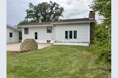 137 W 5th Street, Newfolden, MN 56738 - Photo 4