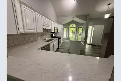 9113 Medley Circle, Golden Valley, MN 55427 - Photo 6