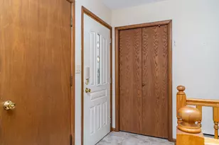 1618 Hoven Ln, Crookston, MN 56716 - Photo 2