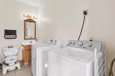 1012 Burgess St, Saint Paul, MN 55103 - Photo 22