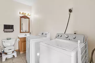 1012 Burgess St, Saint Paul, MN 55103 - Photo 22