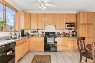 1012 Burgess St, Saint Paul, MN 55103 - Photo 12