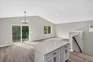 37538 Greenway Ave, North Branch, MN 55056 - Photo 6
