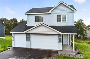 37538 Greenway Ave, North Branch, MN 55056 - Photo 2