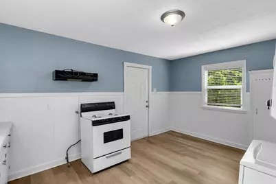 429 2nd Avenue E, Shakopee, MN 55379 - Photo 10