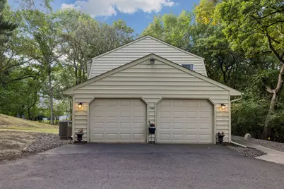 360 Quail Road, Dellwood, MN 55110 - Photo 32