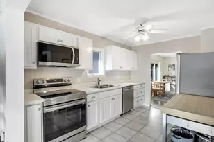 3640 Orchard Ave N, Robbinsdale, MN 55422 - Photo 10