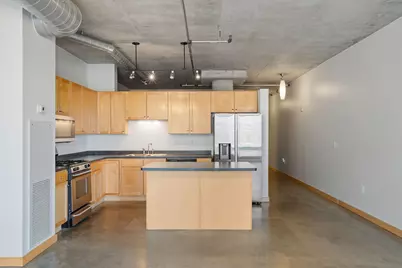 720 N 4th Street #R405, Minneapolis, MN 55401 - Photo 14