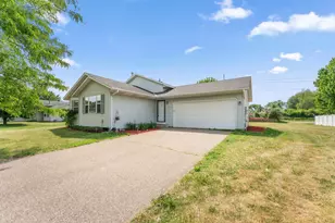 14739 Delmar Ct, Rosemount, MN 55068 - Photo 2