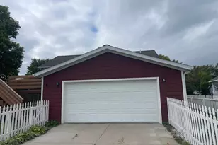 908 NW 1st Ave, Grand Rapids, MN 55744 - Photo 4