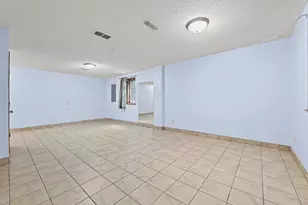 611 Bellvue Ln, Brooklyn Center, MN 55430 - Photo 44