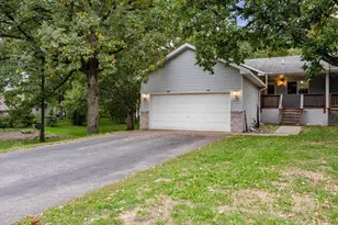 635 Cherry Ln, Royalton, MN 56373 - Photo 2