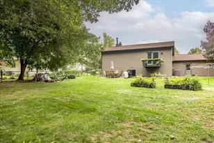 2925 Plum Tree Cir S, Menomonie, WI 54751 - Photo 14