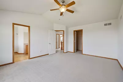 1096 Danube Avenue, Shakopee, MN 55379 - Photo 26