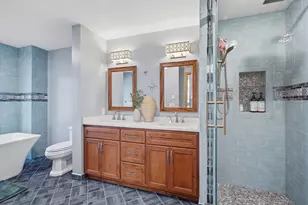 630 Sullivan Ln NE, Columbia Heights, MN 55421 - Photo 14