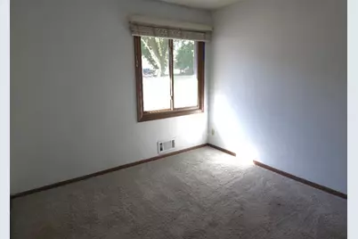 12273 Jack Pine Trail, Eden Prairie, MN 55347 - Photo 14