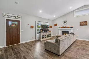663 Alaska Pl, Cambridge, MN 55008 - Photo 6