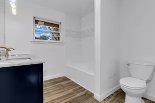 3926 Idaho Ave N, Crystal, MN 55427 - Photo 12