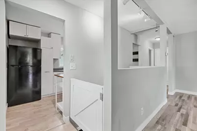 4716 Edgewood Avenue N, Crystal, MN 55428 - Photo 16