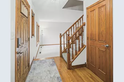 2112 Parkwood Hills Drive NE, Rochester, MN 55906 - Photo 10