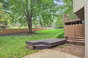 2112 Parkwood Hills Dr NE, Rochester, MN 55906 - Photo 36