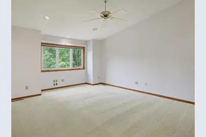 2112 Parkwood Hills Drive NE, Rochester, MN 55906 - Photo 20