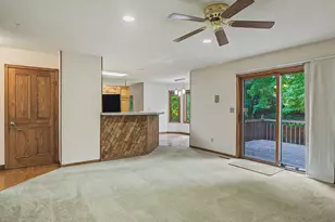 2112 Parkwood Hills Dr NE, Rochester, MN 55906 - Photo 16