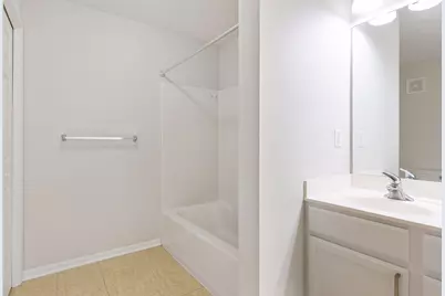 6090 W 16th Street #913, Saint Louis Park, MN 55416 - Photo 20
