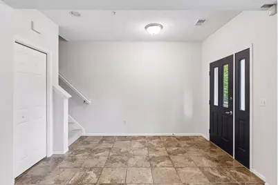 6090 W 16th Street #913, Saint Louis Park, MN 55416 - Photo 2