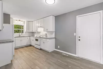 1015 43 1/2 Avenue NE, Columbia Heights, MN 55421 - Photo 8