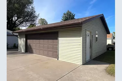 223 5th Avenue N, Waite Park, MN 56387 - Photo 2