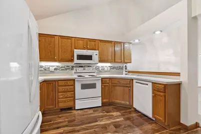 7987 Forest Boulevard #Unit F, Woodbury, MN 55125 - Photo 4