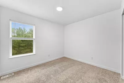 10927 Henslowe Avenue S, Cottage Grove, MN 55016 - Photo 14