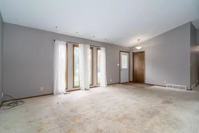 1313 Albert Street, Crookston, MN 56716 - Photo 4