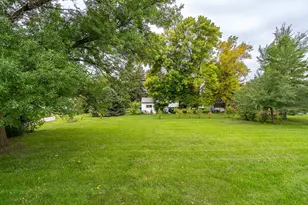 1313 Albert St, Crookston, MN 56716 - Photo 28