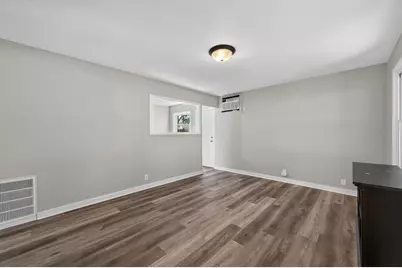 5048 Fremont Avenue N, Minneapolis, MN 55430 - Photo 2