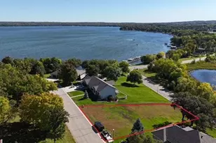 2125 Memory Ln, Detroit Lakes, MN 56501 - Photo 1