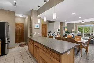 9820 Cove Dr, Minnetonka, MN 55305 - Photo 12