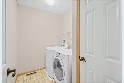 15610 Early Bird Circle #210, Apple Valley, MN 55124 - Photo 32