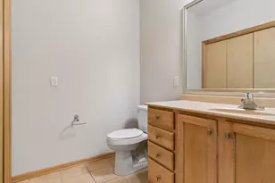 7100 Metro Blvd, Edina, MN 55439 - Photo 16