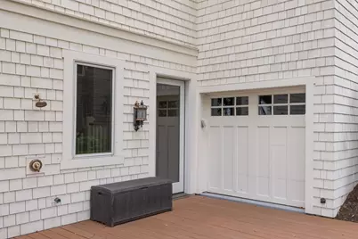 3672 Landings Drive, Chanhassen, MN 55331 - Photo 4