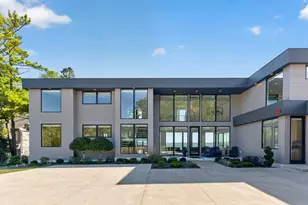 1225 Shoreline Dr, Wayzata, MN 55391 - Photo 2