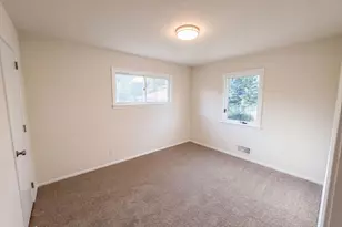 1181 Laurie Rd W, Roseville, MN 55113 - Photo 18